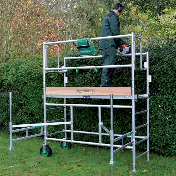 Echafaudage de jardin à pieds télescopiques - 3.25m haut. travail max